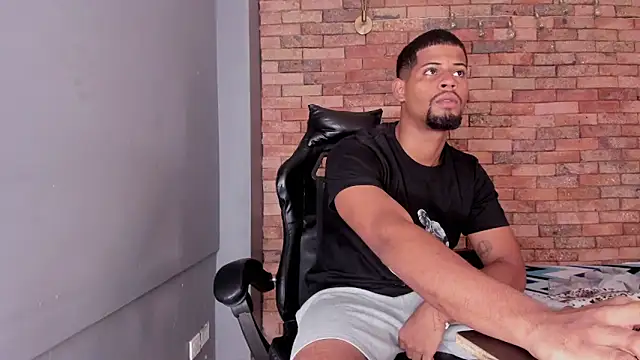 Snapshot of yurgaki_21 chatting on February 27, 7:36 pm yurgaki 21 online show from February 27, 7:36 pm