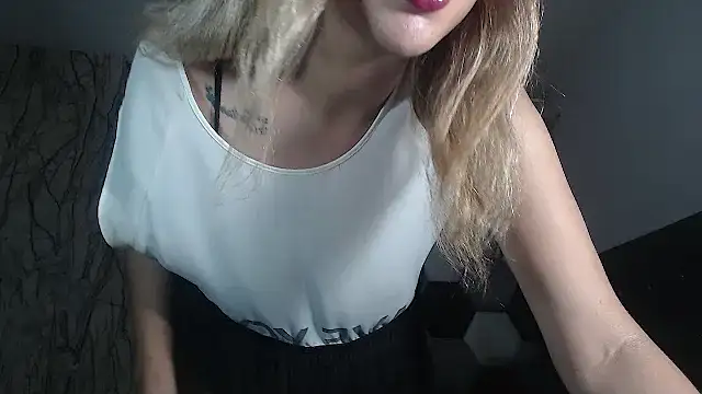 AntonellaBlanc online show from October 6, 10:18 pm