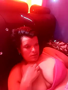 Hanna Kieran online show from November 27, 1:24 pm