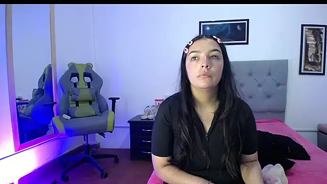 Esmeraldaa- online show from September 24, 4:38 am