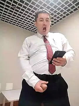 BigCristh79 online show from November 21, 2:21 am