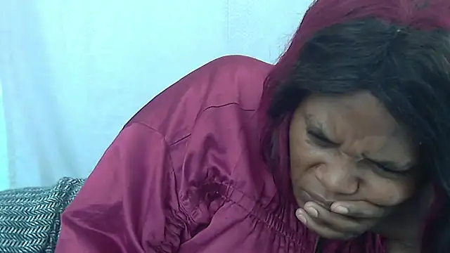 sexythae32 online show from September 25, 6:39 am