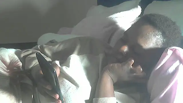 sexythae32 online show from November 10, 6:18 pm