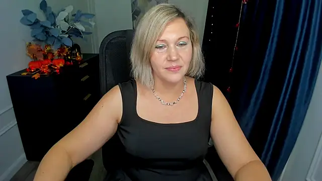 NinaStarle online show from October 22, 4:57 am