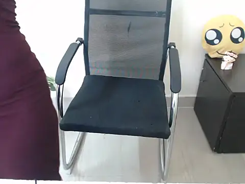 anika bold online show from September 10, 2:44 am