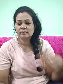 Snapshot of tamilaruvi chatting on May 27, 5:04 am tamilaruvi online show from May 27, 5:04 am