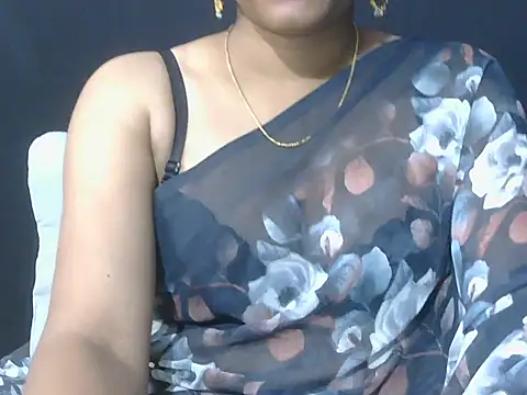 Snapshot of Priyanka_rao chatting on March 11, 5:19 pm Priyanka rao online show from March 11, 5:19 pm
