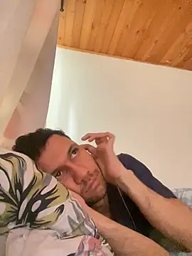 Michaell Spinelly online show from February 7, 1:15 pm