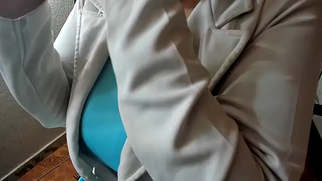 katherine blair online show from March 24, 12:54 pm