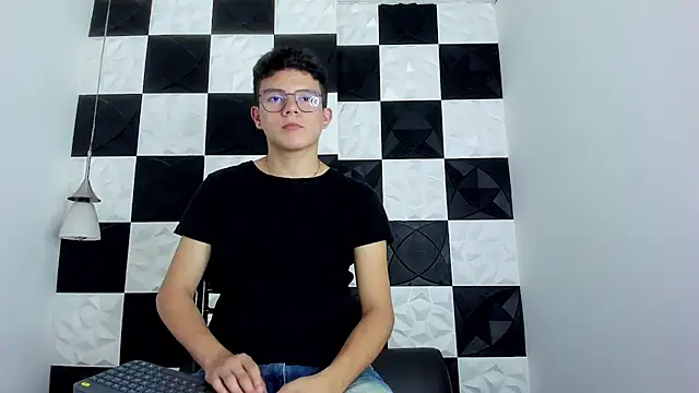 AndyFame1 online show from December 21, 6:59 pm