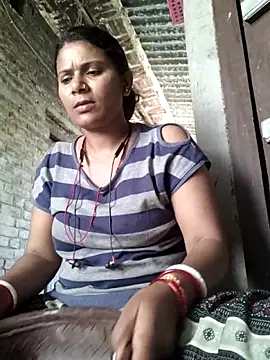 couple 71 online show from April 1, 6:03 am