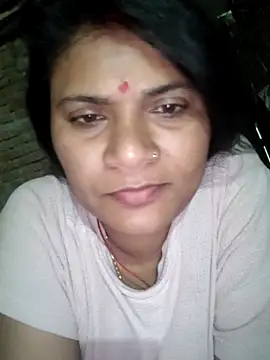 couple 71 online show from April 20, 6:20 pm