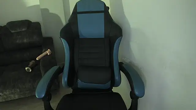 Scarbadgirl  online show from October 11, 3:28 am