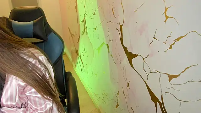 Scarbadgirl  online show from April 24, 4:04 am