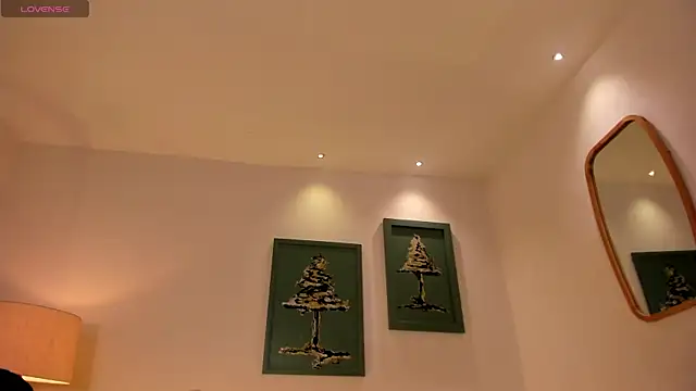 IsabellaMoreau online show from October 12, 5:23 pm