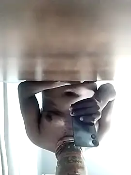 BBcDudeForSluts online show from April 22, 1:45 pm