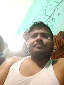 Snapshot of CatchingBouquet chatting on February 7, 2:54 pm CatchingBouquet online show from February 7, 2:54 pm