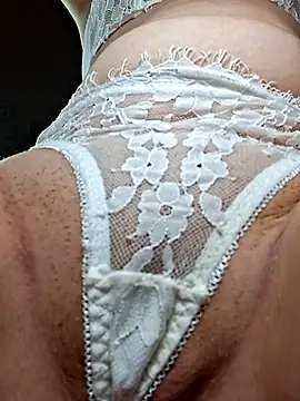 Snapshot of Olivia_OliV chatting on October 10, 1:26 am Olivia OliV online show from October 10, 1:26 am