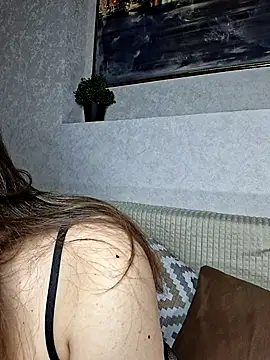 Snapshot of Olivia_OliV chatting on October 23, 12:43 am Olivia OliV online show from October 23, 12:43 am