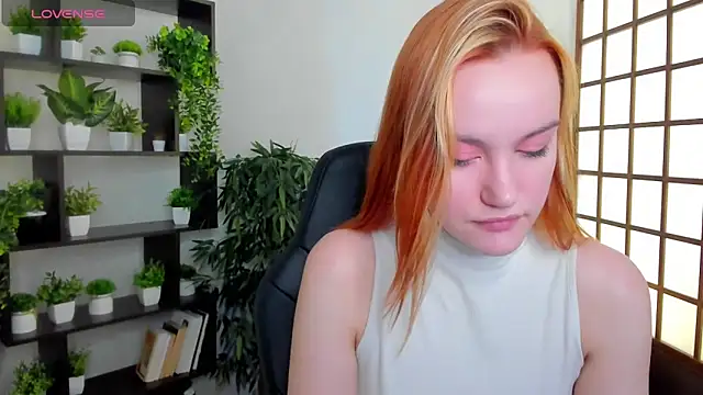 Ida FaneStain online show from October 11, 3:06 am