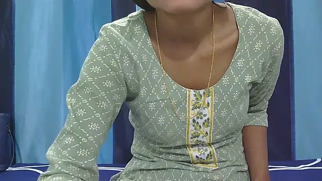 Aarti misty71 online show from January 13, 4:29 am