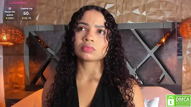 Snapshot of Michell_evans chatting on October 13, 11:54 am Michell evans online show from October 13, 11:54 am