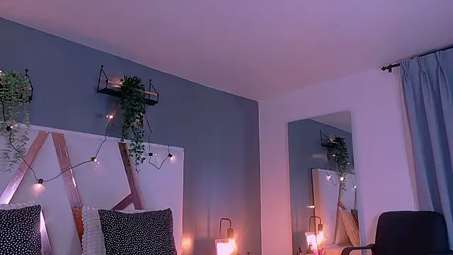 JenaCooper  online show from September 24, 2:37 am