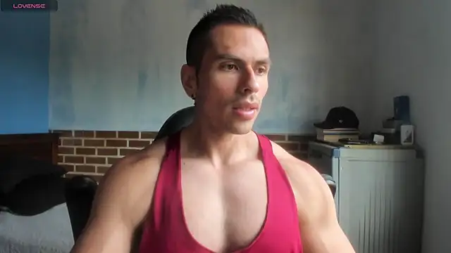 Snapshot of justinkarter chatting on June 20, 3:37 pm justinkarter online show from June 20, 3:37 pm