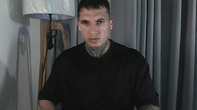 Shane Clay online show from September 8, 9:03 pm