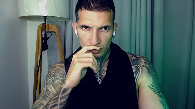 Shane Clay online show from November 25, 12:10 am