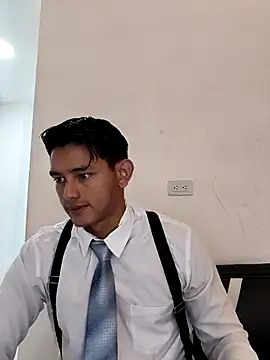 Hiroshi Shen online show from September 15, 12:27 pm