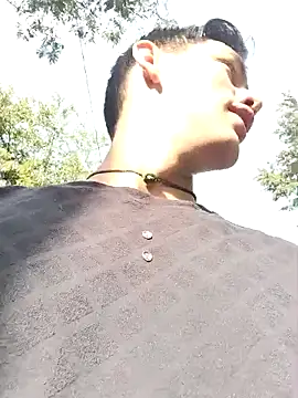 Hiroshi Shen online show from September 24, 12:30 pm