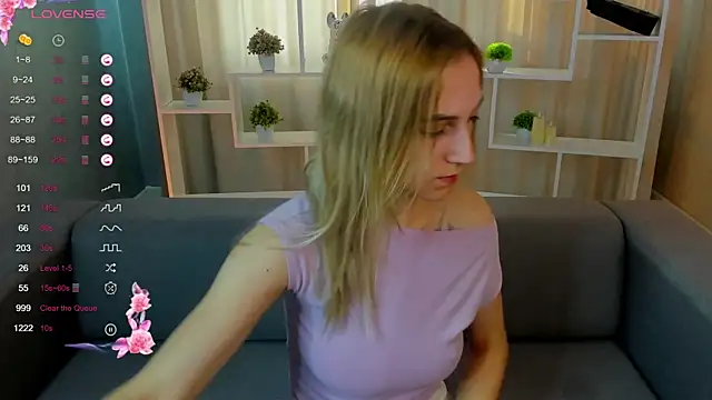 graseflower online show from April 1, 1:06 am