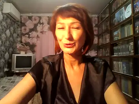 Snapshot of Pline1 chatting on October 23, 5:44 pm Pline1 online show from October 23, 5:44 pm