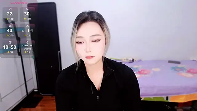 Snapshot of Stella7171 chatting on November 19, 2:39 pm Stella7171 online show from November 19, 2:39 pm