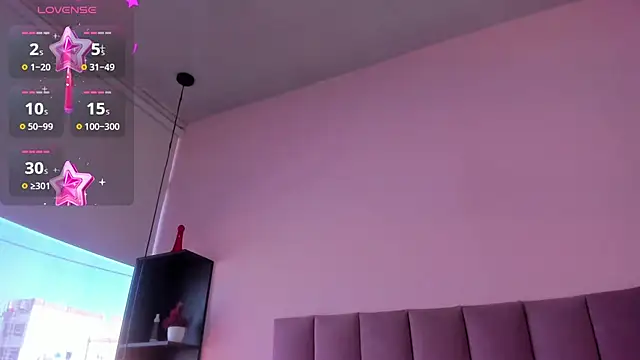 violet myerrs online show from October 15, 1:33 pm