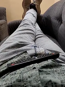 Snapshot of Lustyboy01789 chatting on March 23, 12:42 pm Lustyboy01789 online show from March 23, 12:42 pm