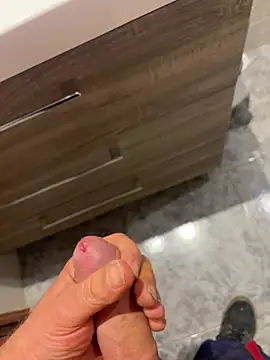 Snapshot of Jonbcn42 chatting on April 14, 4:24 pm Jonbcn42 online show from April 14, 4:24 pm