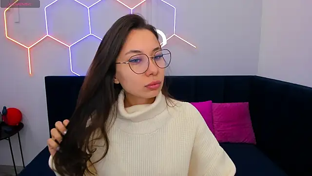 Kat  cat online show from April 14, 1:33 am