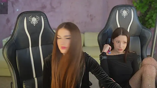 Goldie Flame online show from November 6, 11:26 pm