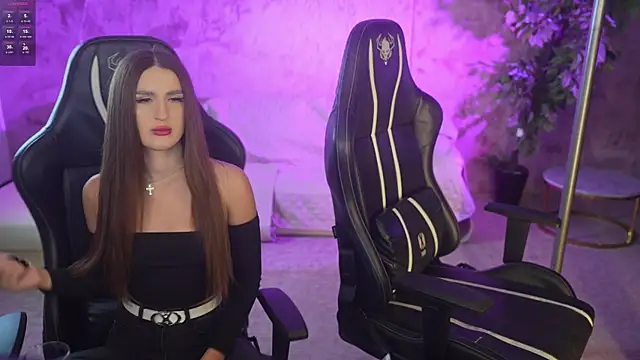 Goldie Flame online show from November 16, 12:05 am