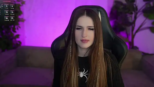 Goldie Flame online show from February 6, 12:48 am