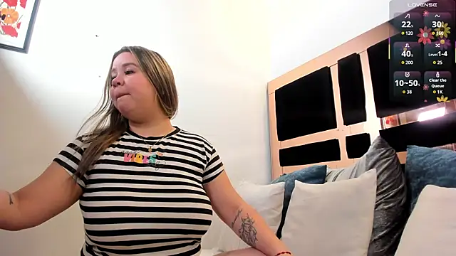 katherinn gomezz online show from January 14, 11:49 am