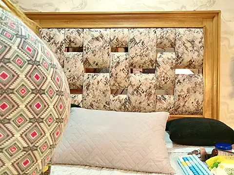 ZOLEY WATSON online show from February 16, 3:02 am