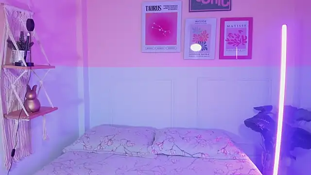 Camila Rivers online show from September 17, 12:07 pm