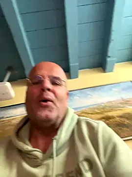 Snapshot of Renebisex chatting on October 18, 7:31 am Renebisex online show from October 18, 7:31 am