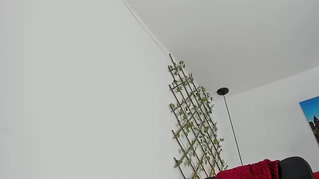 carolinacrus01 online show from November 11, 2:17 pm