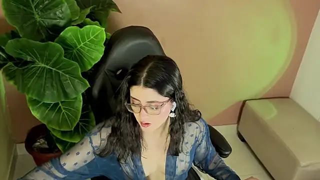 LiLLiAnderson online show from September 29, 11:37 am