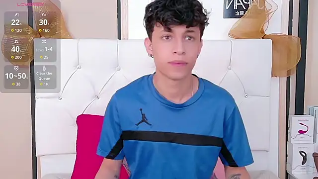 Axel  Evans online show from January 6, 12:09 pm