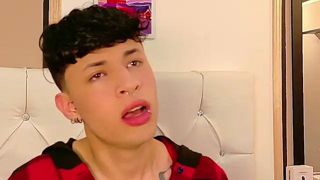 Axel  Evans online show from March 22, 10:07 am